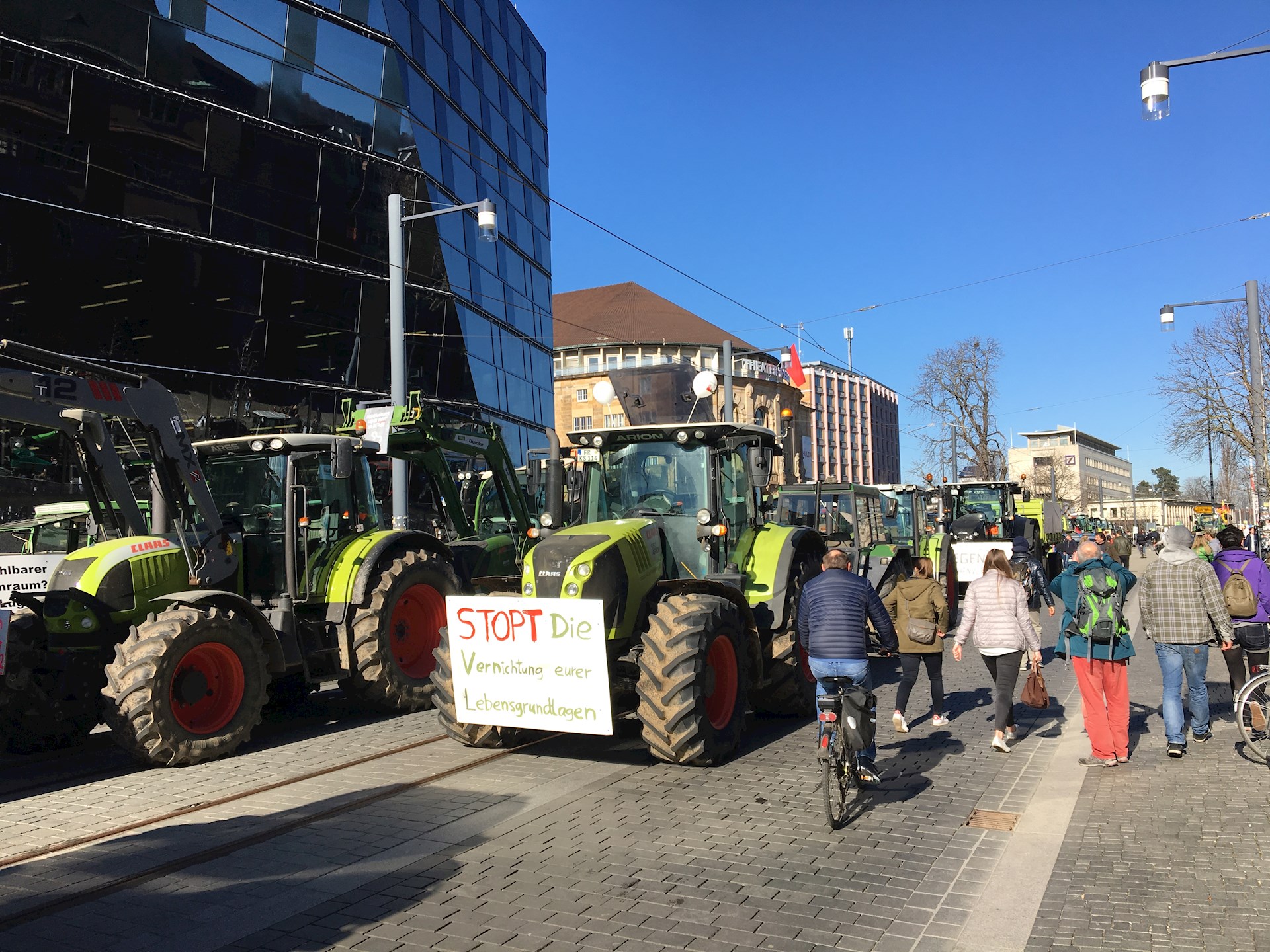 Wieder eine Traktor-Demo