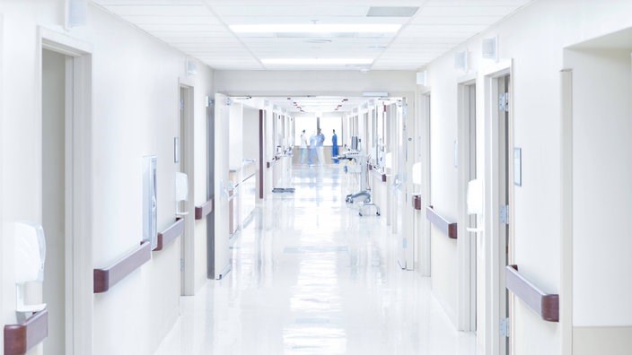 Über 1000 COVID-19 Fälle sind jetzt in Freiburg und dem Kreis Breisgau Hochschwarzwald gemeldet